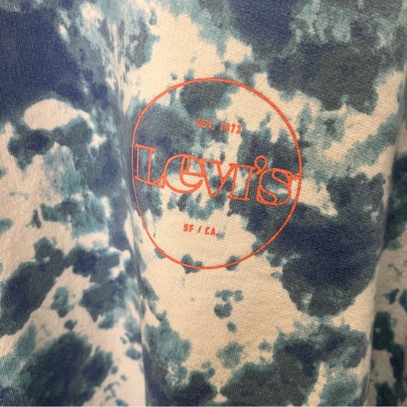 Levi’s Crewneck Tie-dye Oversized Sweatshirt Blue White Pink Medium - Picture 2 of 7